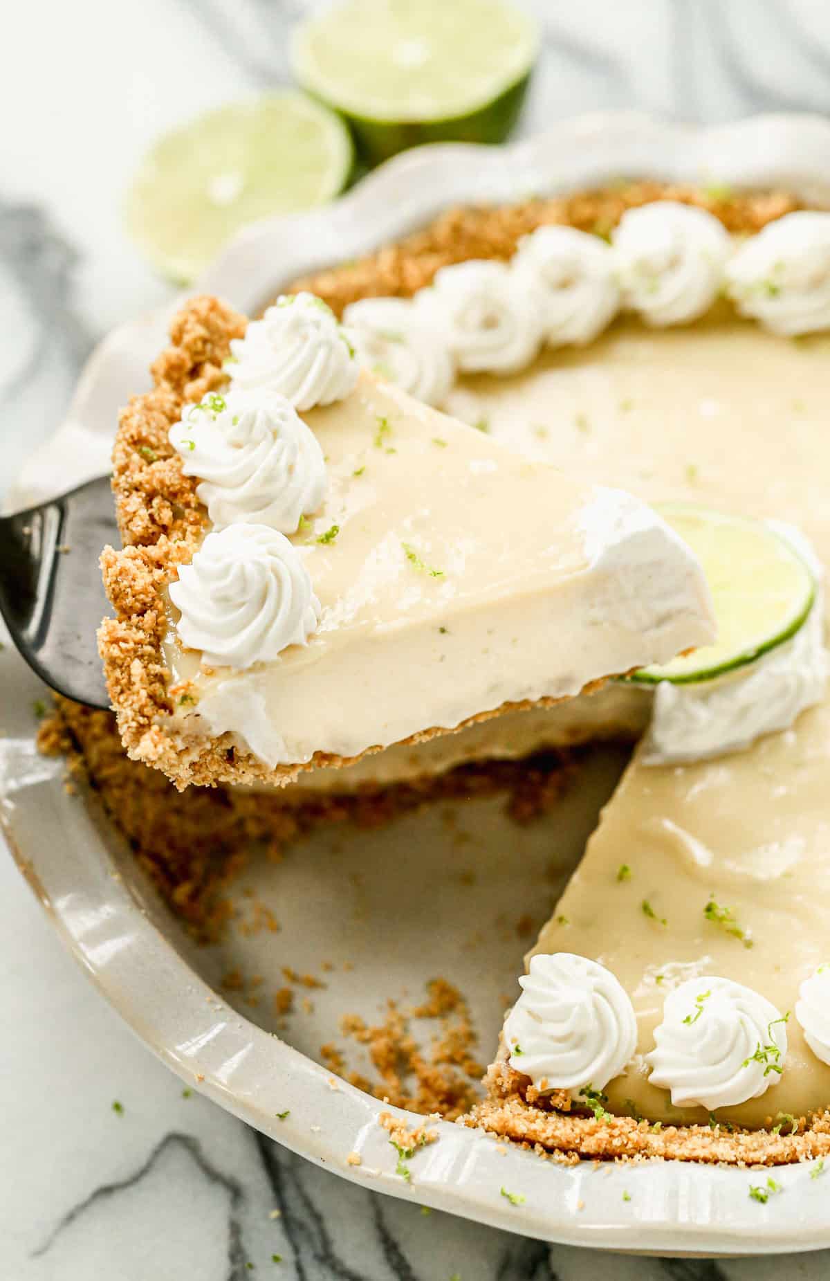 Homemade Key Lime Pie: Simple Steps to a Refreshing Dessert